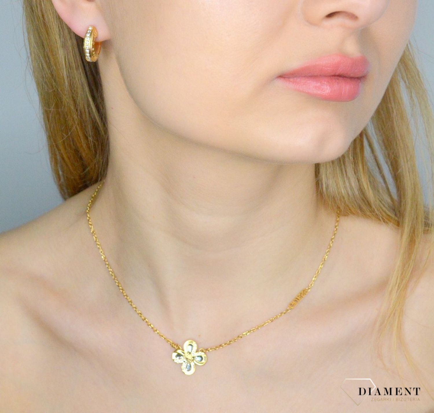 Naszyjnik damski Guess celebrytka logo Guess JUBN03057JWYGT-U. Naszyjnik damski Guess. Naszyjnik damski stalowy Guess. Naszyjnik Guess na prezent dla kobiety..jpg