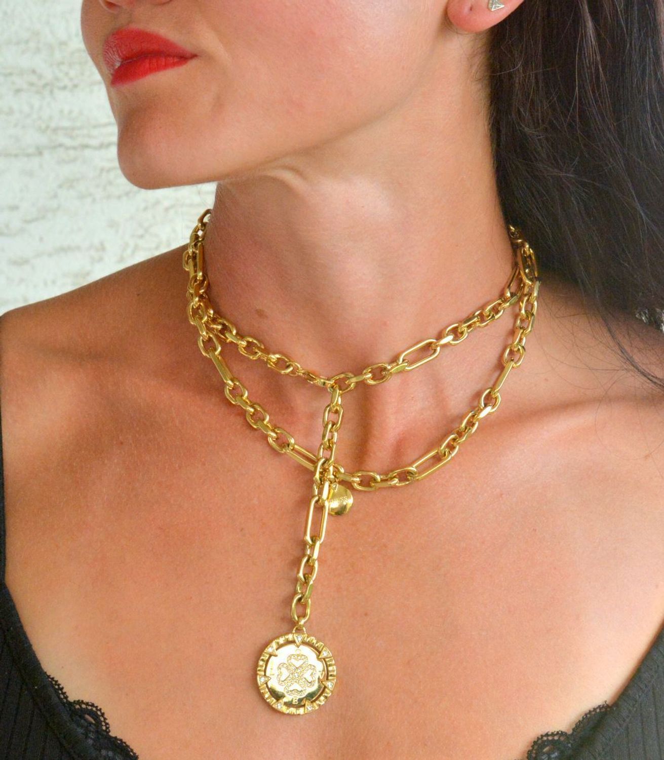 Naszyjnik damski podwójny GUESS pozłacany z koniczynką i cyrkoniami JUBN04036JWYGT-U.jpg