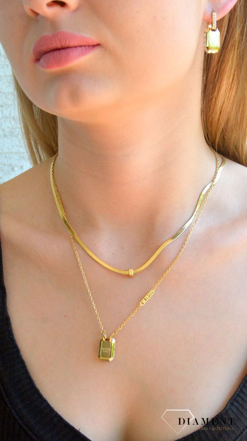 Naszyjnik damski Guess Hashtag Guess podwójny JUBN04257JWYGTU. Naszyjnik taśma, żmijka z Guess. Oryginalny naszyjnik marki Guess. Biżuteria Guess na prezent dla kobiety..jpg