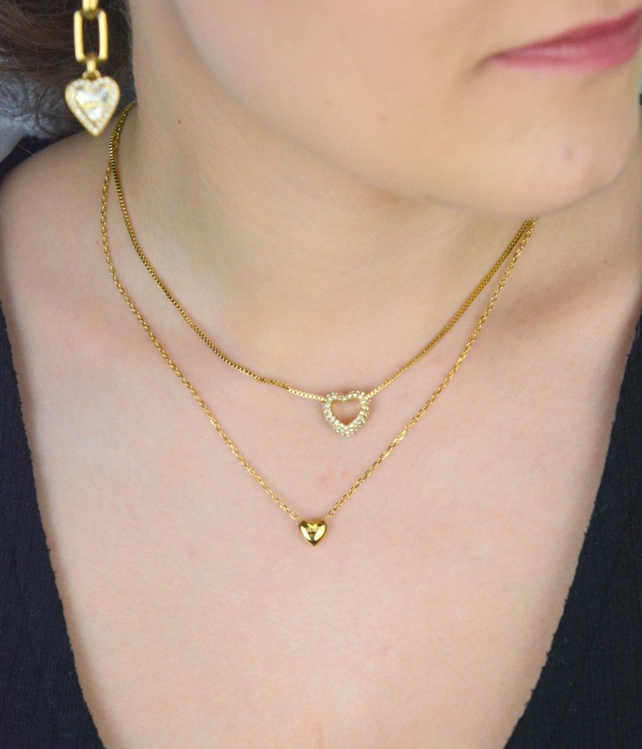 Naszyjnik damski Guess 💖 podwójny łańcuszek z serduszkami i cyrkonią – stal szlachetna.jpg