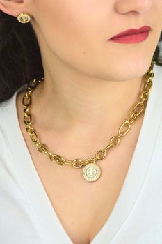 Naszyjnik damski Guess złoty z perłową zawieszką 'G'  i cyrkoniami 2JUBN06193JWYGT-U (3).jpg