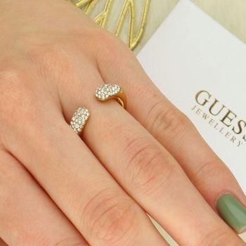 Pierścionek damski Guess z cyrkoniami – otwarty model, stal antyalergiczna 5 mm JUBR06256JWYG cyrkonie.jpg