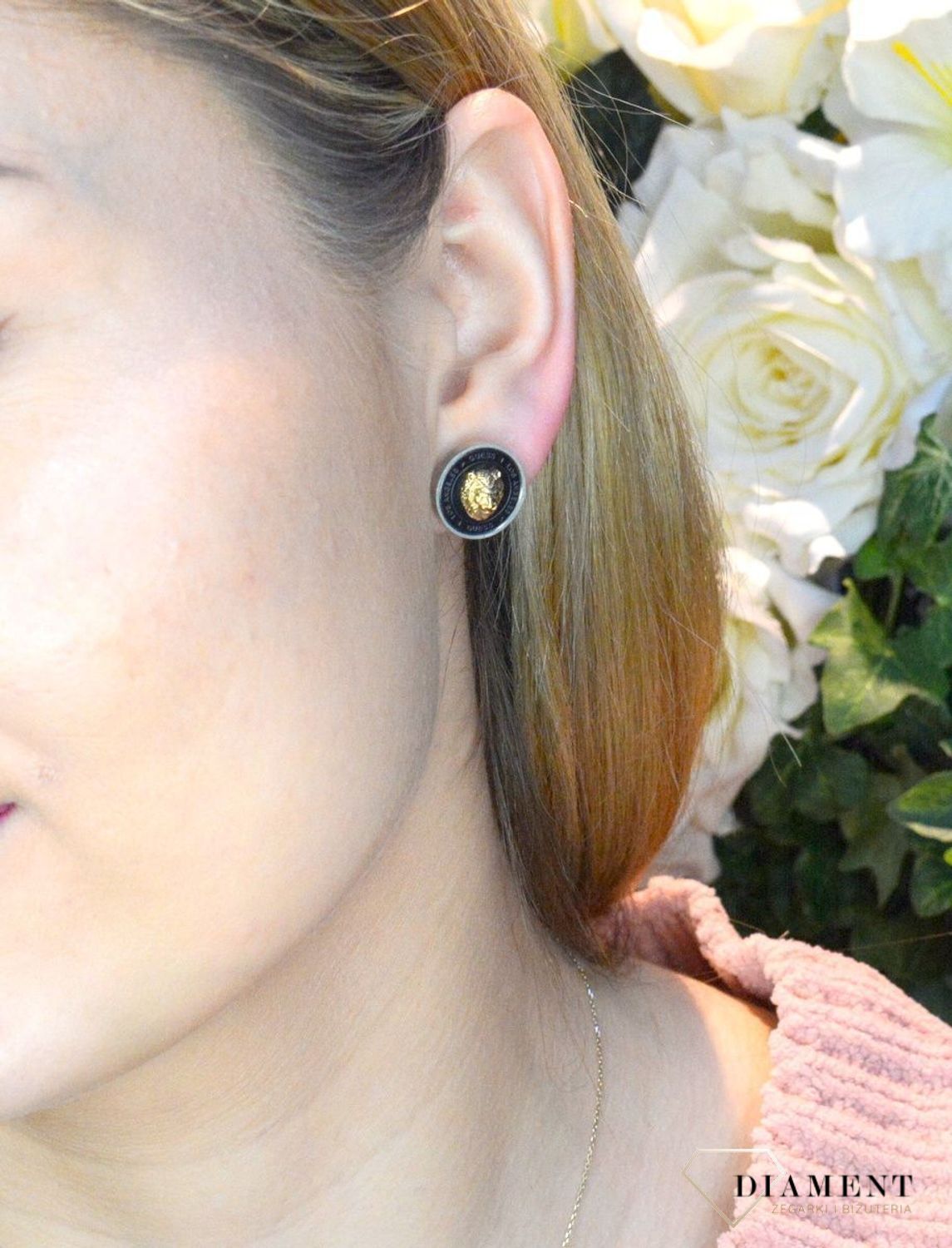 Kolczyki GUESS stalowe srebrno-czarne z logo  JUME01318JWSTYBT.jpg