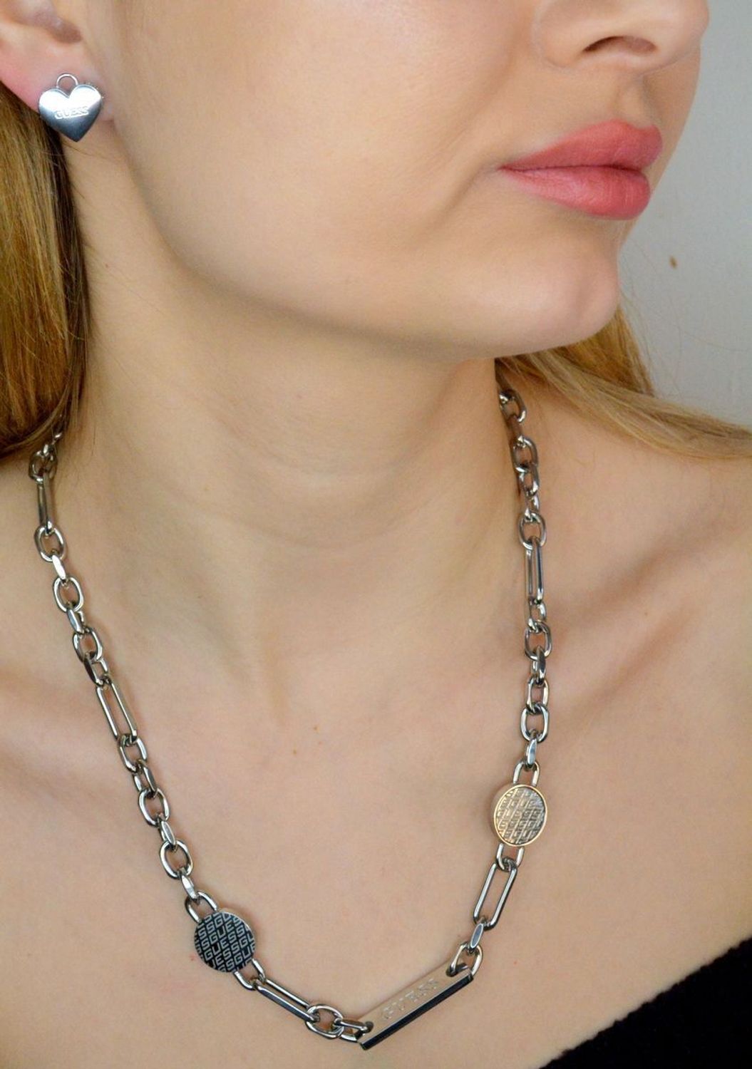 Naszyjnik męski GUESS stalowa pancerka blaszka logo Guess JUMN03227JWSTT-U.jpg