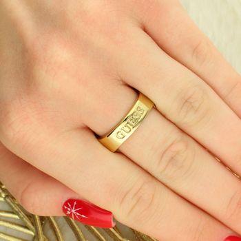 Sygnet męski GUESS z głową lwa – złoty platerowany pierścień rozmiar 20 tył.jpg