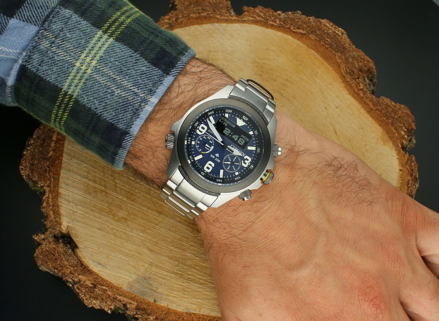 Zegarek Citizen JV1006-51L Promaster Land – Eco-Drive, 200M, szafirowe szkło, chrono, analogowo-cyfrowy.jpg