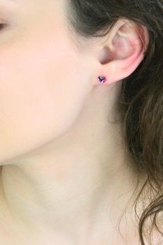 Kolczyki srebrne 925 z kryształami Swarovski® Fuchsia – Serduszka  Elegancka biżuteria damska (5).jpg