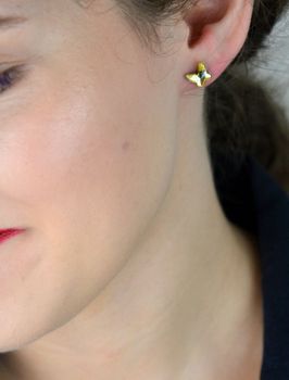 Kolczyki srebrne Swarovski żółte motylki✓ Prezent dla dziewczyny✓ Prezent dla mamy✓Biżuteria srebrna w Sklepie z Biżuterią zegarki-diament.pl✓Piękna i Elegancka Kolczyki dla Kobiet✓Prawdziwe Srebro✓Darmowa wysyłka✓ (4).JPG