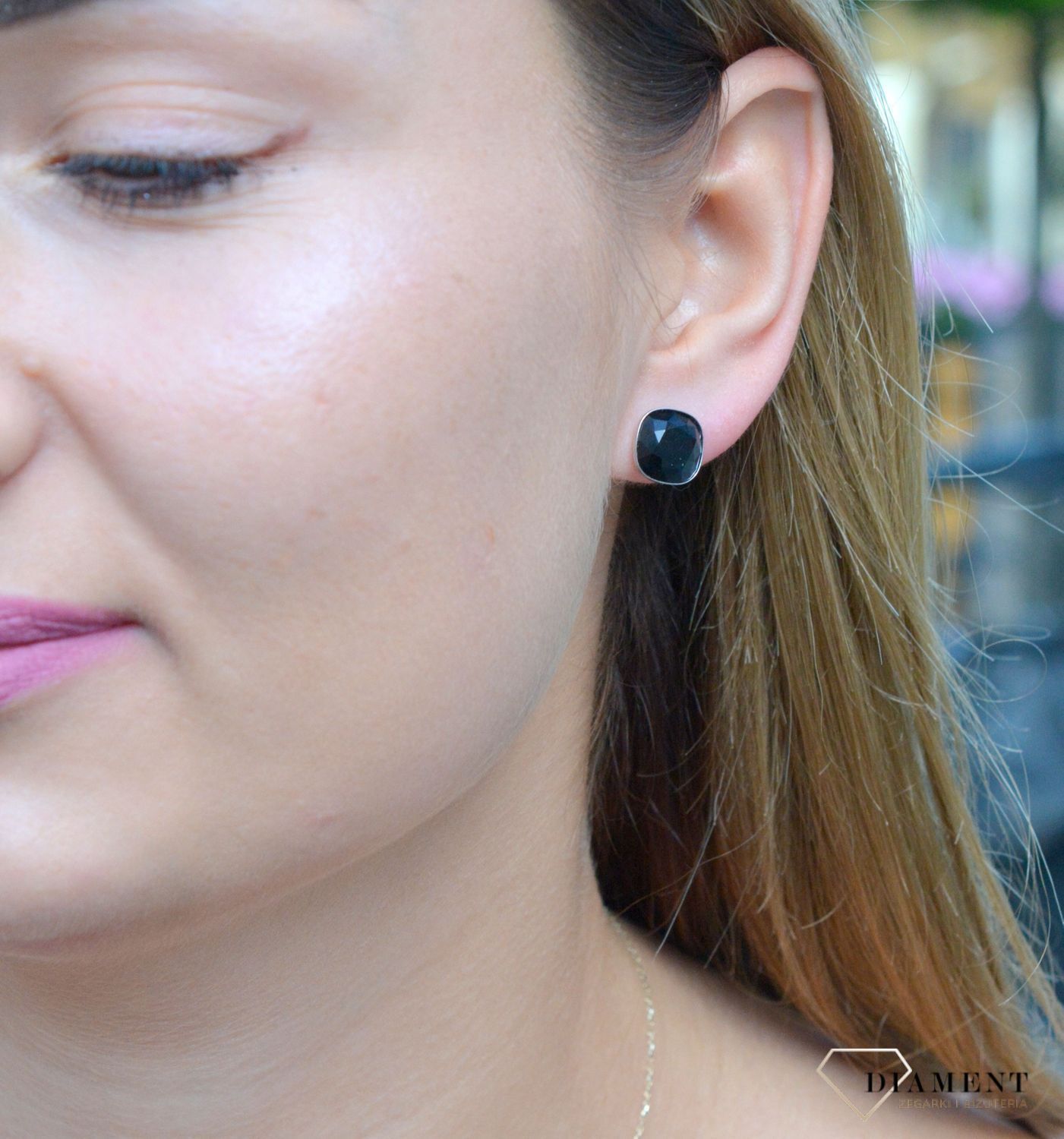 Kolczyki srebrne Swarovski Busso Jet K447010J.jpg