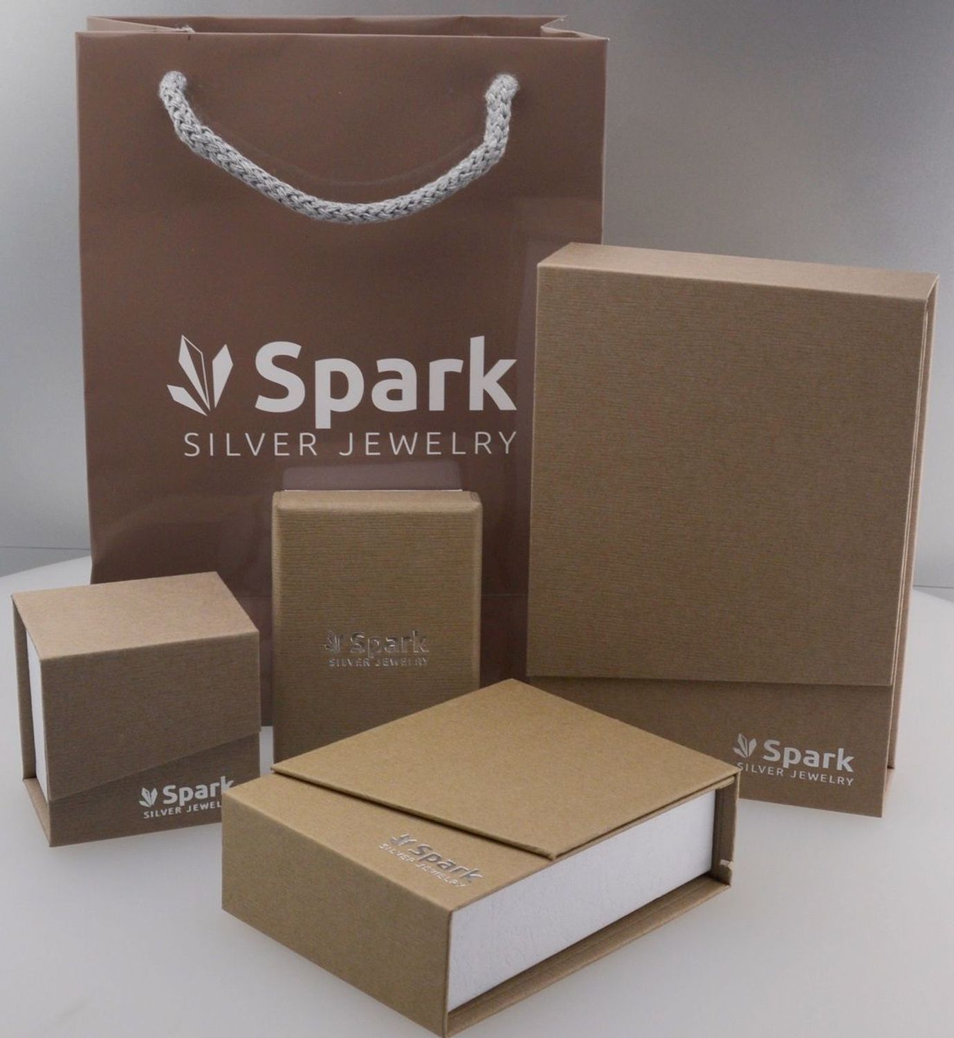 Srebrne kolczyki Spark Swarovski Imperial Studs  K44806M.jpg