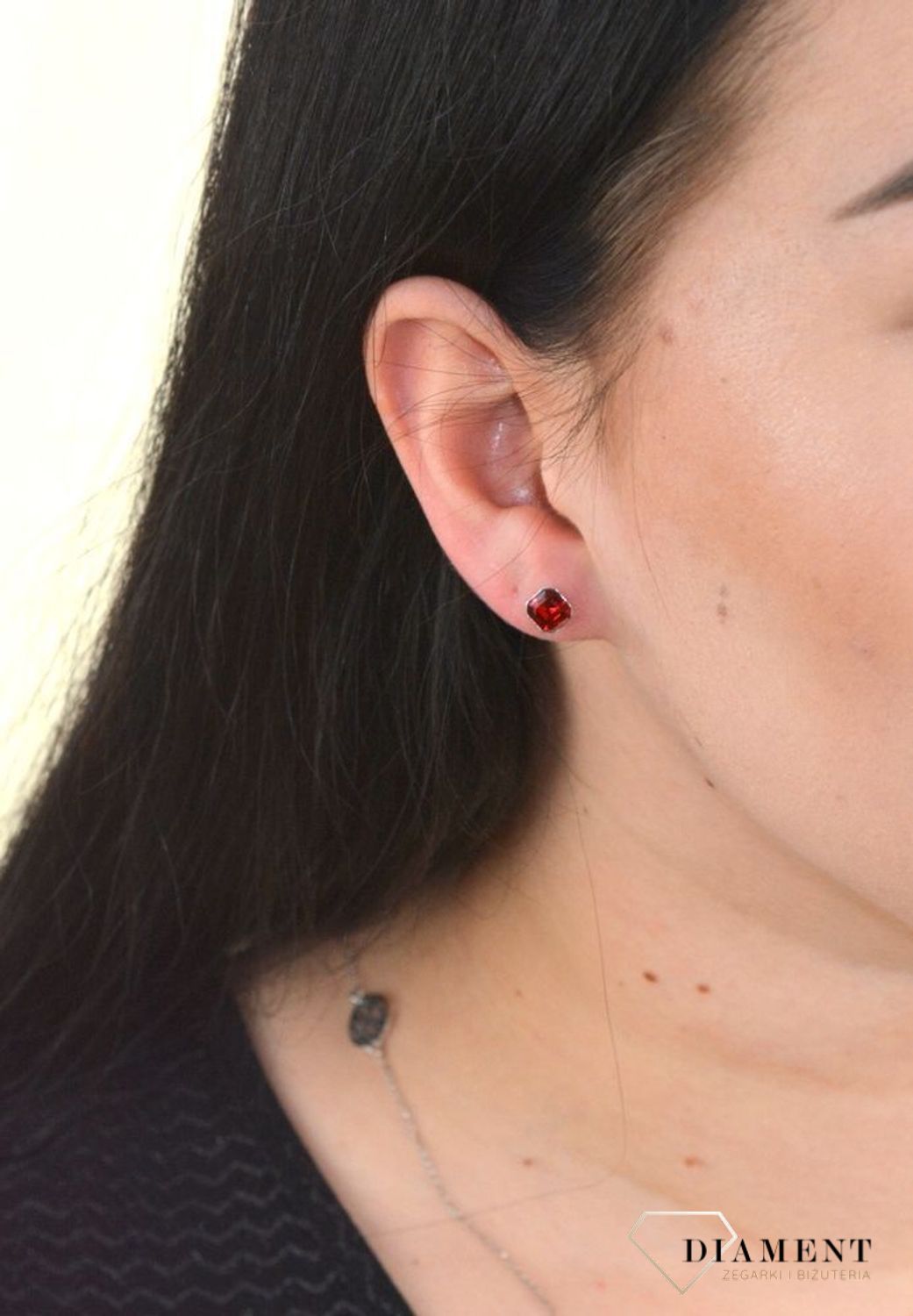 Srebrne kolczyki Spark Swarovski Scarlet K44806SC.jpg