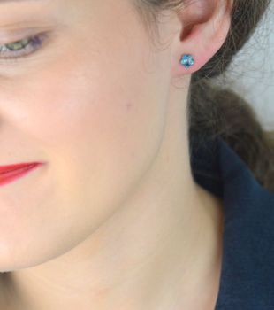 Kolczyki srebrne Swarovski błękitne kwiatki✓ Prezent dla dziewczyny✓ Prezent dla mamy✓Biżuteria srebrna w Sklepie z Biżuterią zegarki-diament.pl✓Piękna i Elegancka Kolczyki dla Kobiet✓Prawdziwe Srebro✓Darmowa wysyłka✓ (1 (3).JPG