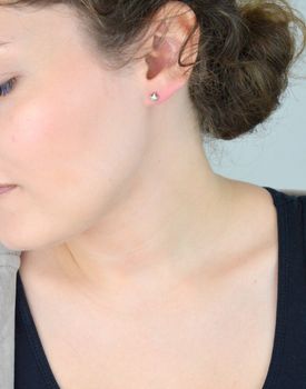 Kolczyki srebrne Swarovski małe białe gwiazdki✓ Prezent dla dziewczyny✓ Prezent dla mamy✓Biżuteria srebrna w Sklepie z Biżuterią zegarki-diament.pl✓Piękna i Elegancka Kolczyki dla Kobiet✓Prawdziwe Srebro✓Darmowa wysyłka✓ (2).JPG