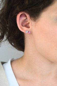 Srebrne kolczyki damskie 925 Swarovski małe kostki Crystal  Wkrętki 0,4 cm (1).jpg