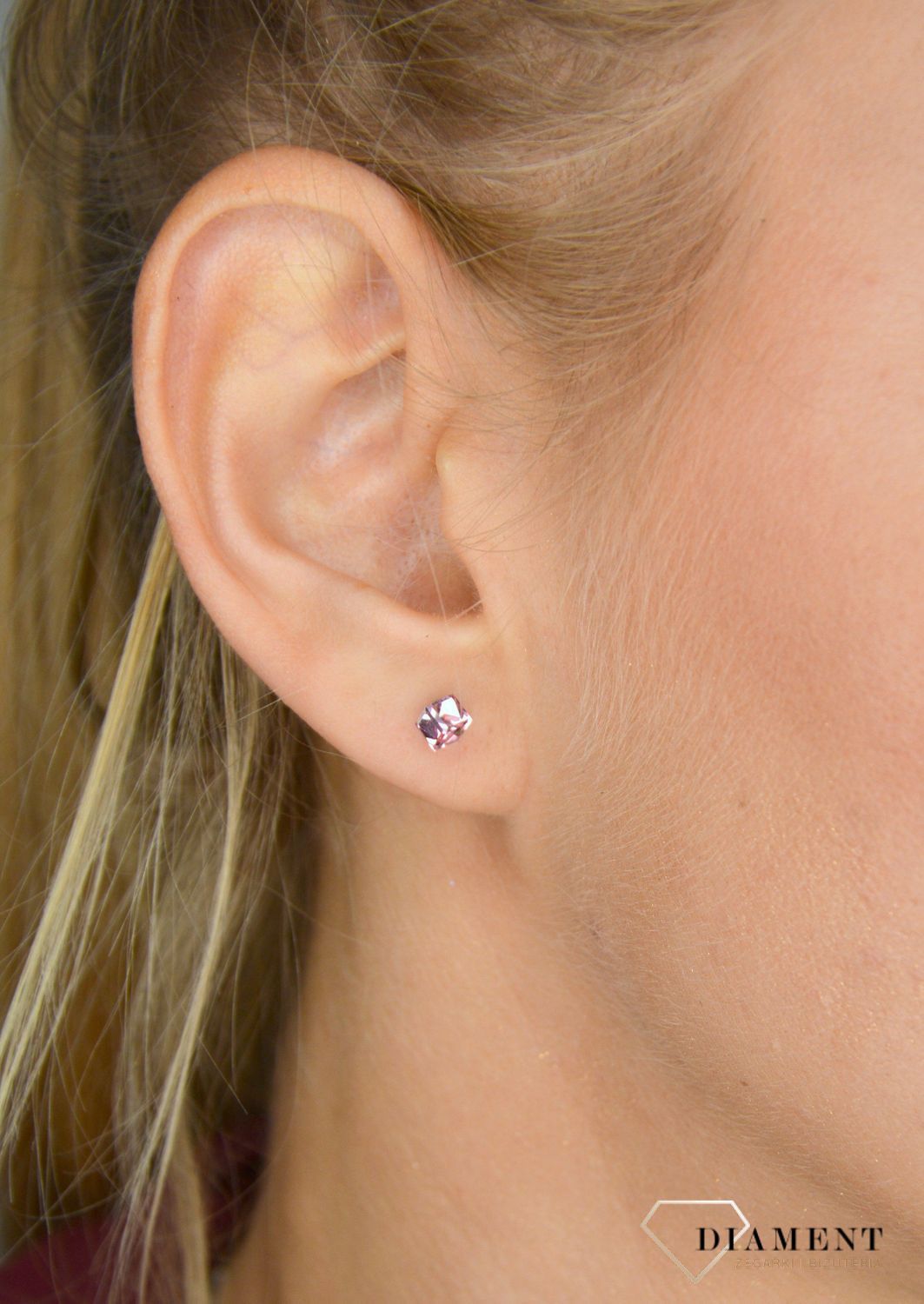 Kolczyki Small Cube Studs K48414LR.jpg