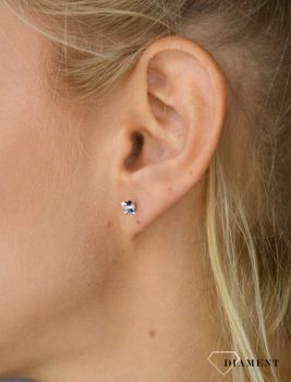 Kolczyki srebrne Swarovki Small Cube Studs K48414VM K48414VM ✓Biżuteria ślubna ✓Biżuteria srebrna w Sklepie z Biżuterią zegarki-diament (5).JPG