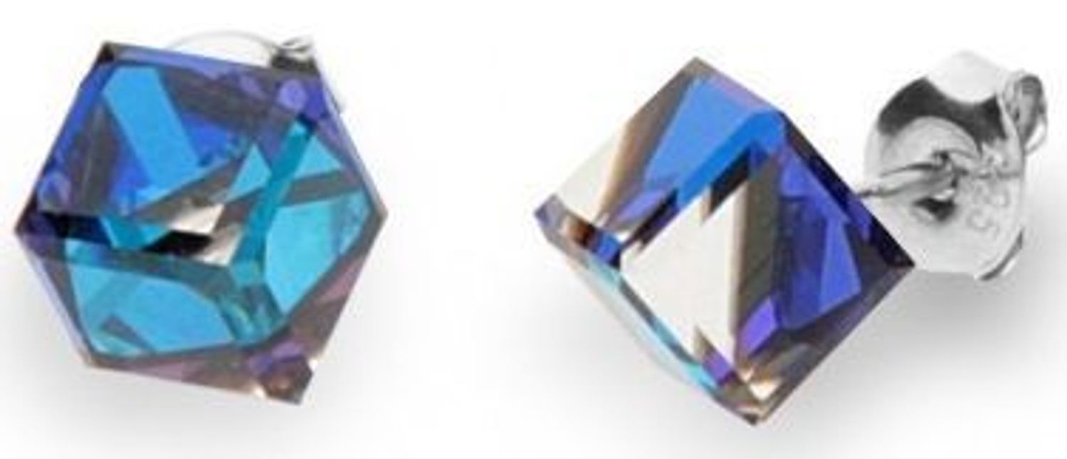 Kolczyki damskie srebrne 925 K48416BB z kryształami Swarovski w kolorze Bermuda Blue. Nowoczesne wkrętki o średnicy 1 cm. Stylowe, błyszczące i wygodne.1.jpg