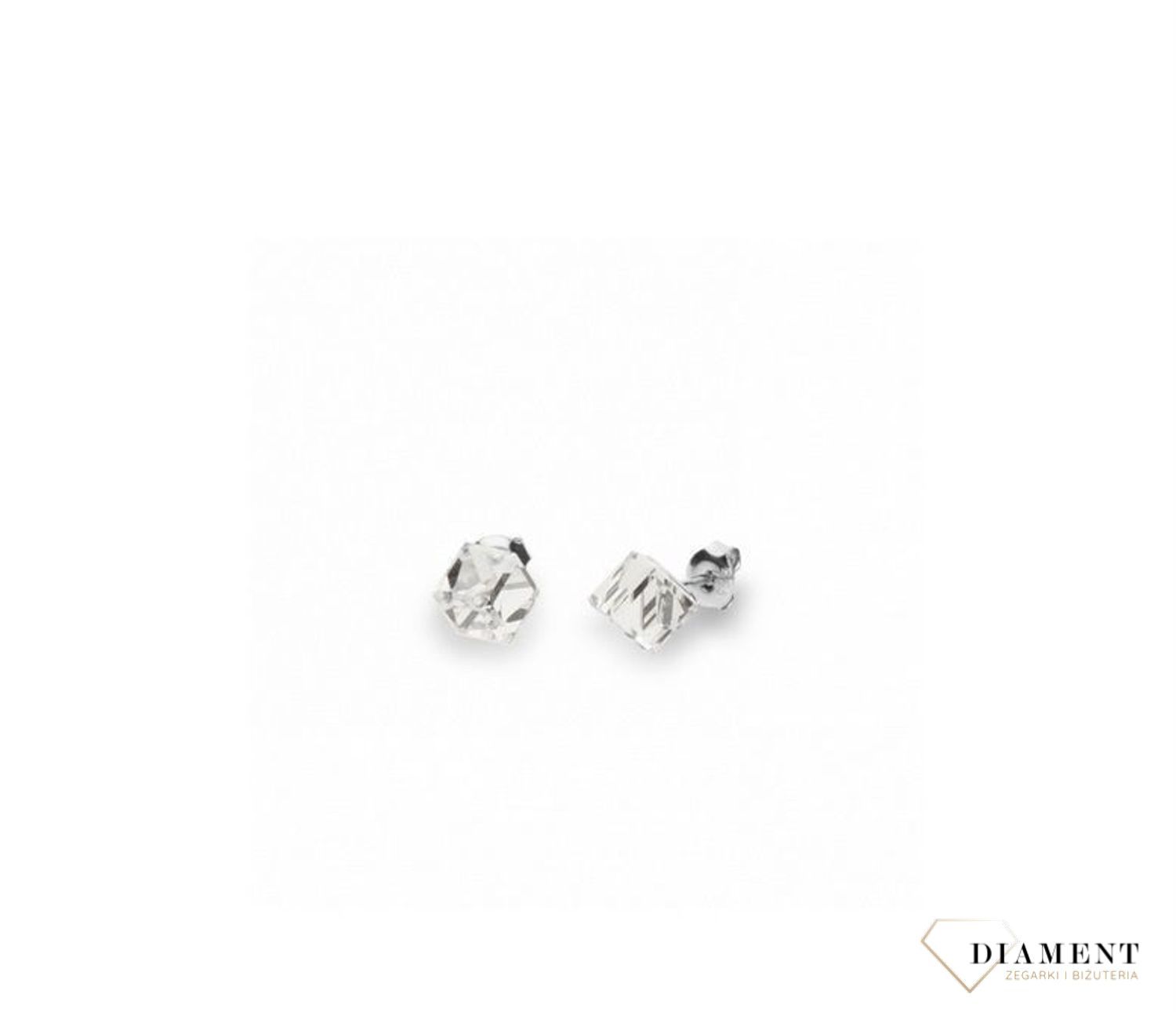 Kolczyki srebrne Swarovski kostki w kolorze Crystal K48416C.jpg