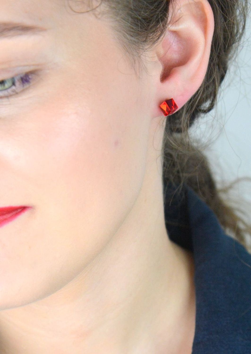 Kolczyki Medium Cube Studs K48416SI.jpg