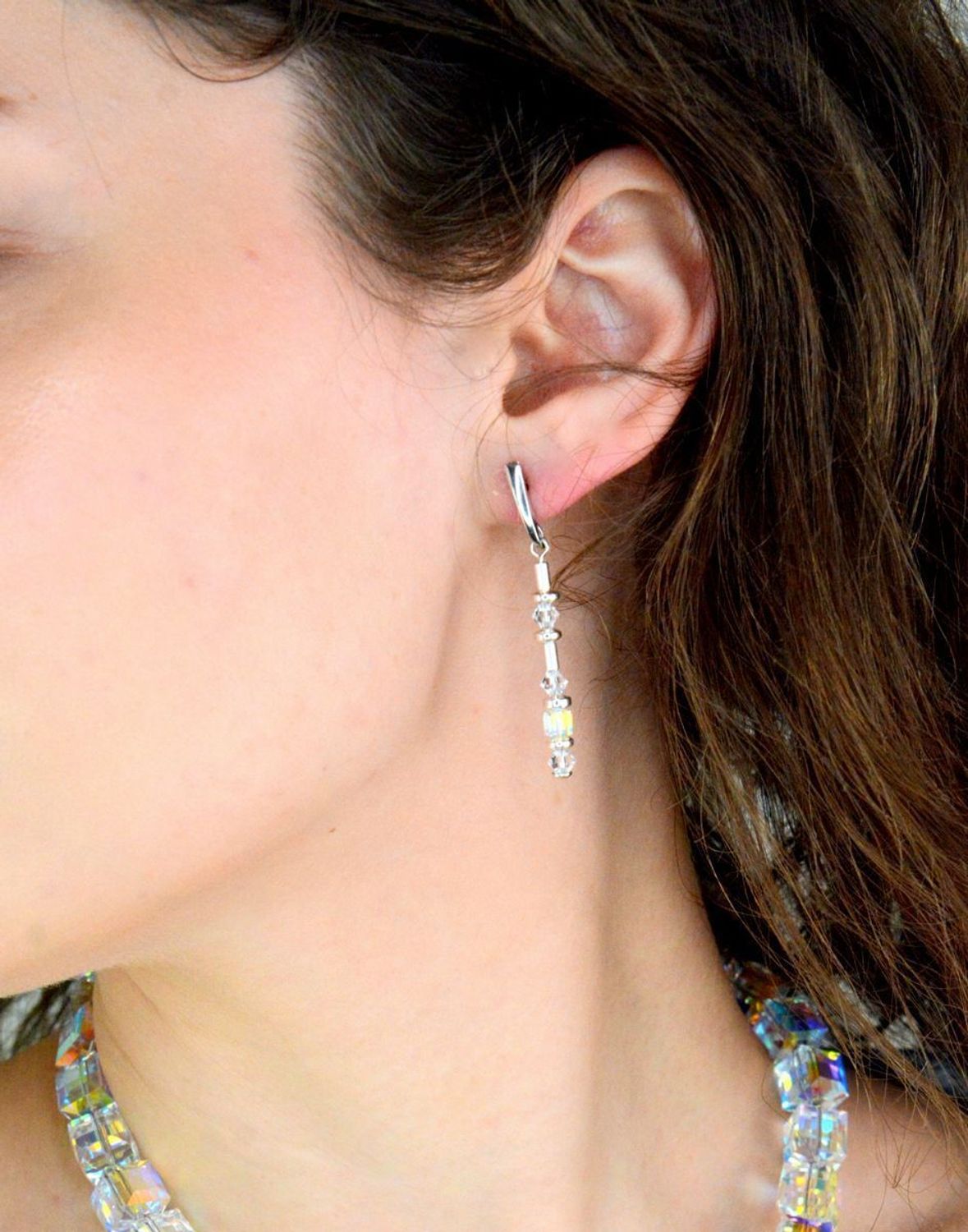 Kolczyki srebrne wiszące Spark K56015328CAB Kolczyki srebrne sopelki z Kryształkami Swarovski Boreale K56015328CAB. Kolczyki wykonane ze srebra  próby 9251.jpg