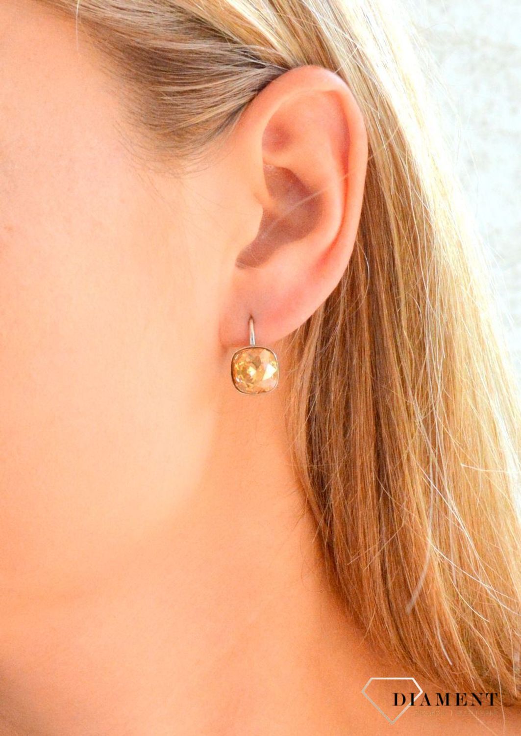 Kolczyki Srebrne Spark Swarovski Berate Golden Shadow KA447010GS.jpg