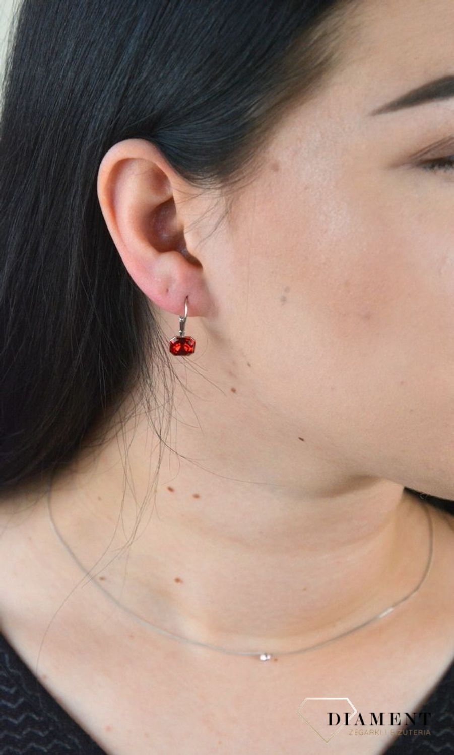 Kolczyki srebrne Spark z Kryształkami Swarovski w czerwonym odcieniu KA44808SC.jpg