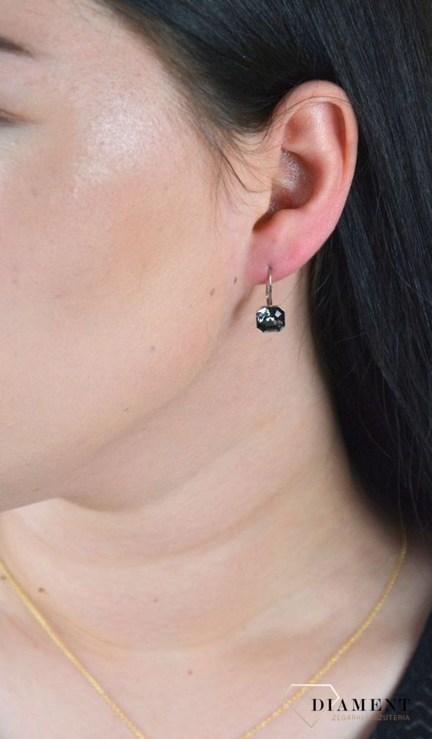 Kolczyki srebrne Spark z Kryształkami Swarovski w czarnym odcieniu KA44808SN.jpg