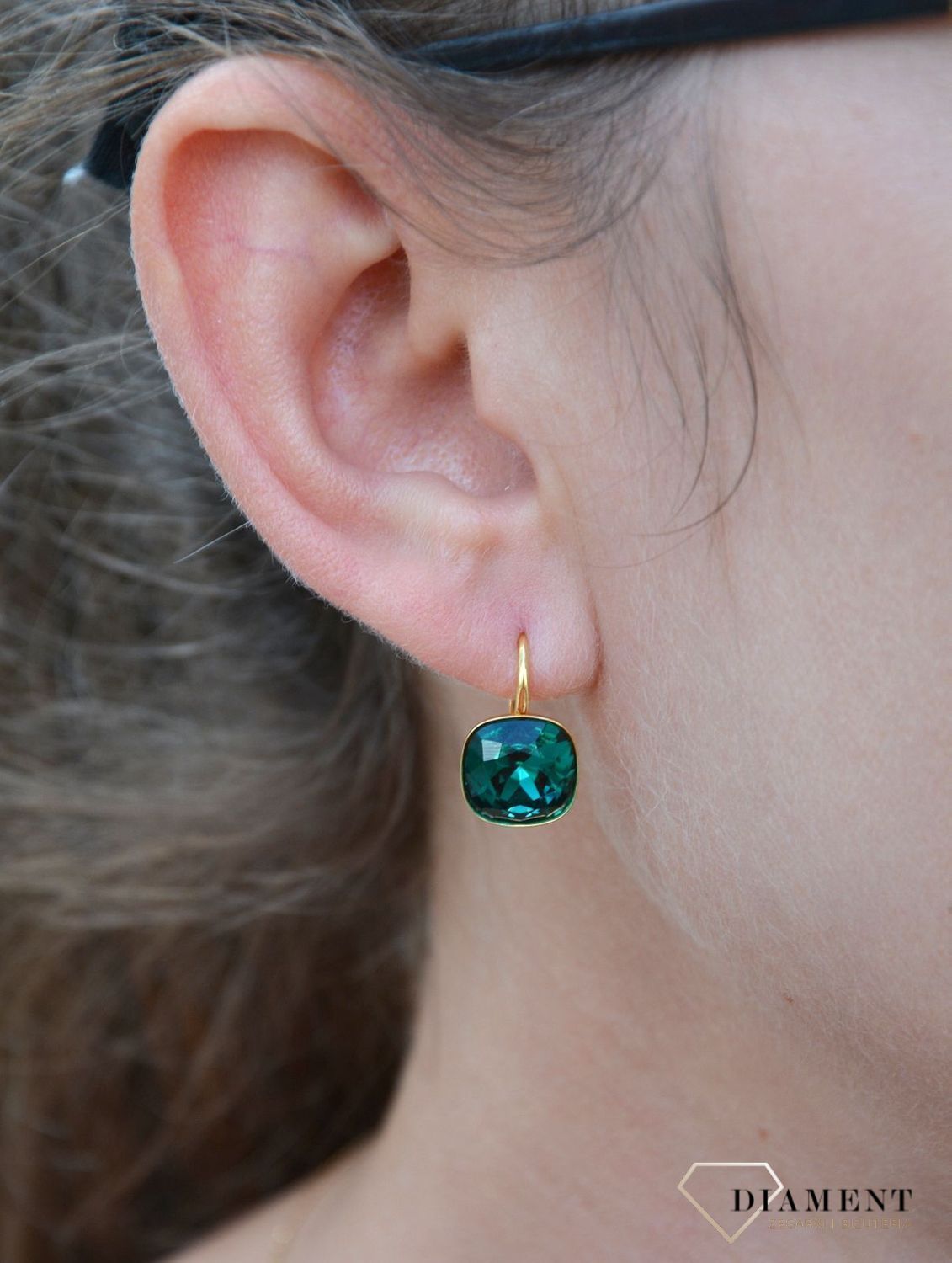 Srebrne kolczyki wiszące pozłacane w kolorze Gilded Earrings Emerald KAG447010EM.jpg