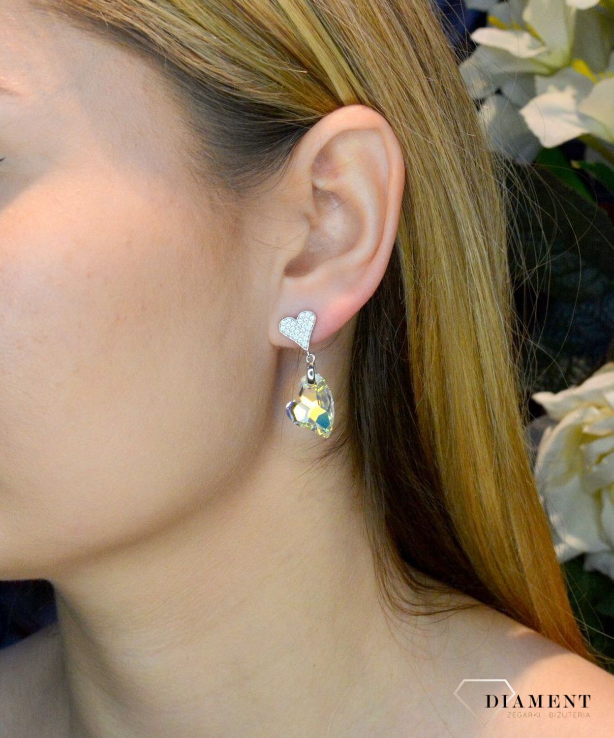 Kolczyki srebrne serca z Kryształkami Swarovski Corazon Aurore Boreale KC626117AB. Kolczyki damskie na prezent. Kolczyki serduszka. Kolczyki na walentynki. Kolczyki dla ukochanej. Błyszcząca biżuteria spark..jpg