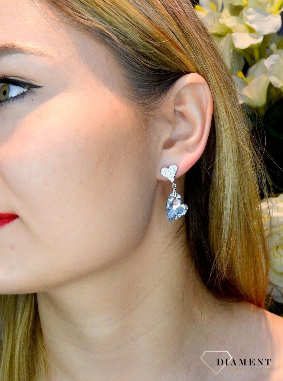 Kolczyki srebrne serca z Kryształkami Swarovski Corazon Comet Argent Light KC626117C. Kolczyki damskie na prezent. Kolczyki serduszka. Kolczyki na walentynki. Kolczyki dla ukochanej. Błyszcząca biżuteria spark..jpg