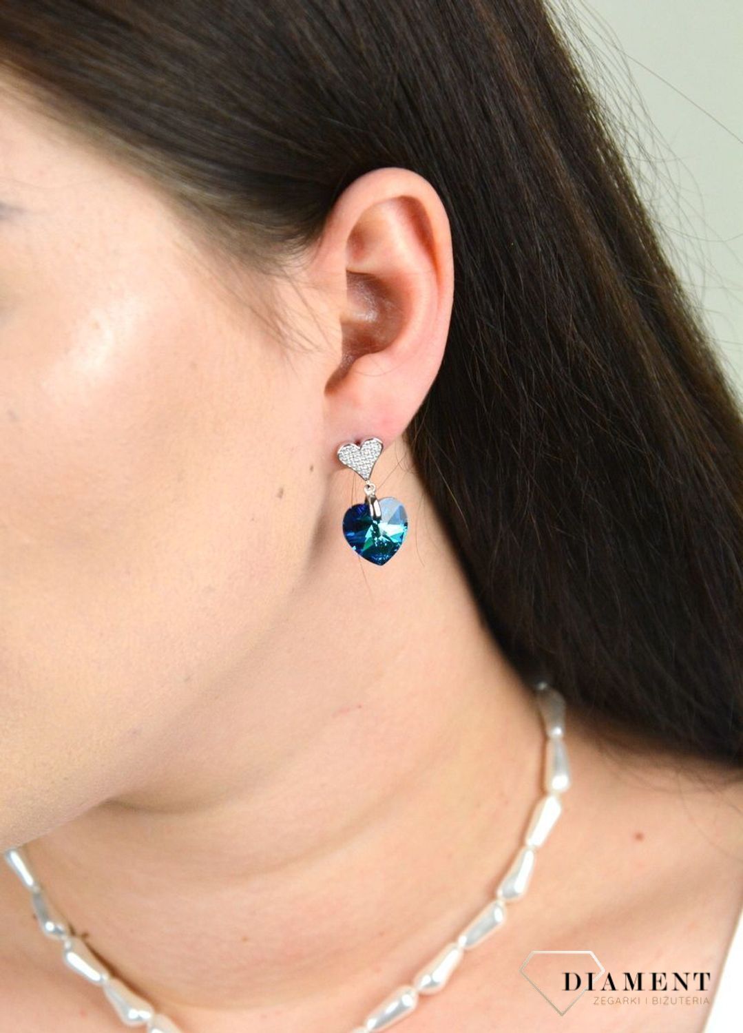 Srebrne kolczyki wiszące Spark Swarovski w kształcie serca Bermuda Blue KCN622814BB.jpg
