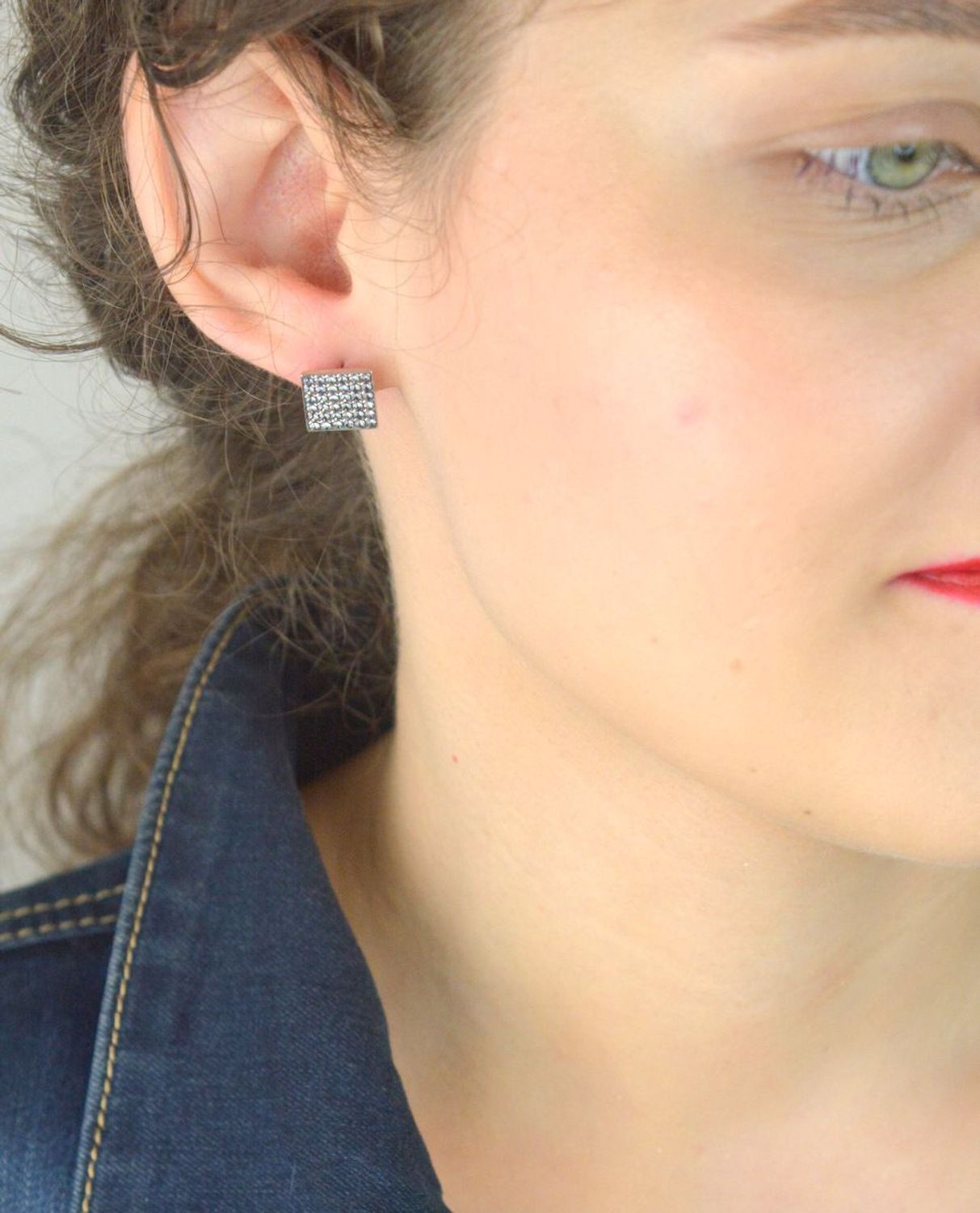 Srebrne kolczyki Spark z Kryształkami Swarovski Crystal Silver Night KFM6SN.jpg