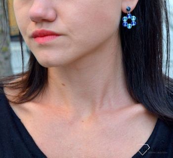 Kolczyki srebrne wiszące Swarovski Uva Medium Studs KG11226SAAQ ✓ Srebrne wiszące Kolczyki Damskie w Sklepie z Biżuterią zegarki-diament.pl✓ Piękne i Eleganckie Kolczyki dla Kobiet✓ Prawdziwe Srebro (3).JPG