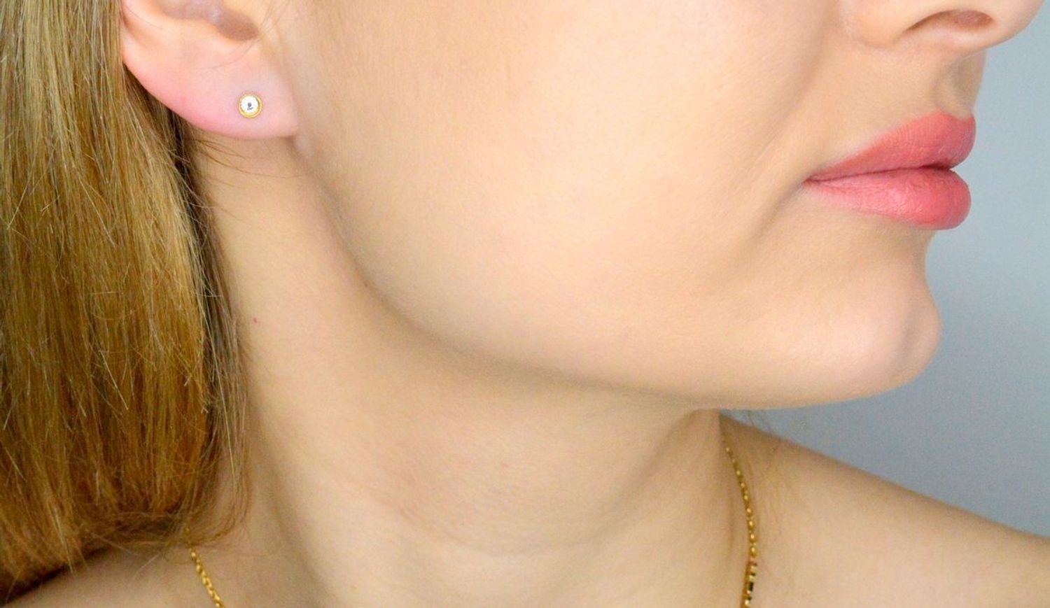 Kolczyki srebrne Spark Pinpoint Crystal Gold KG2038SS10C. Kolczyki srebrne wkrętki. Kolczyki srebrne pozłacane Spark. Kolczyki z kryształkiem Swarovskiego. Kolczyki wkrętki srebrne na prezent..jpg