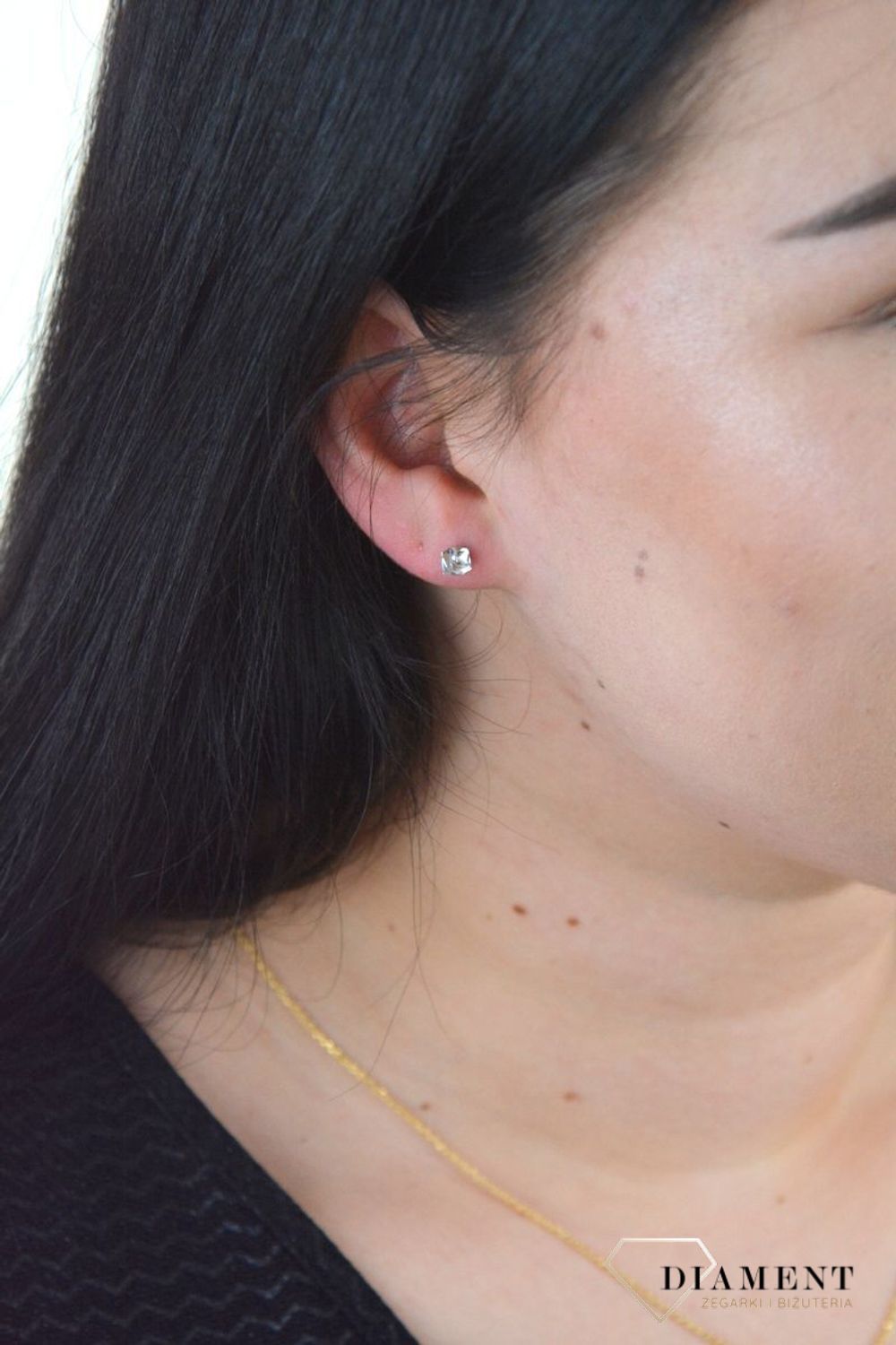 Kolczyki srebrne Spark z Kryształkami Swarovski Crystal KG48414C.jpeg