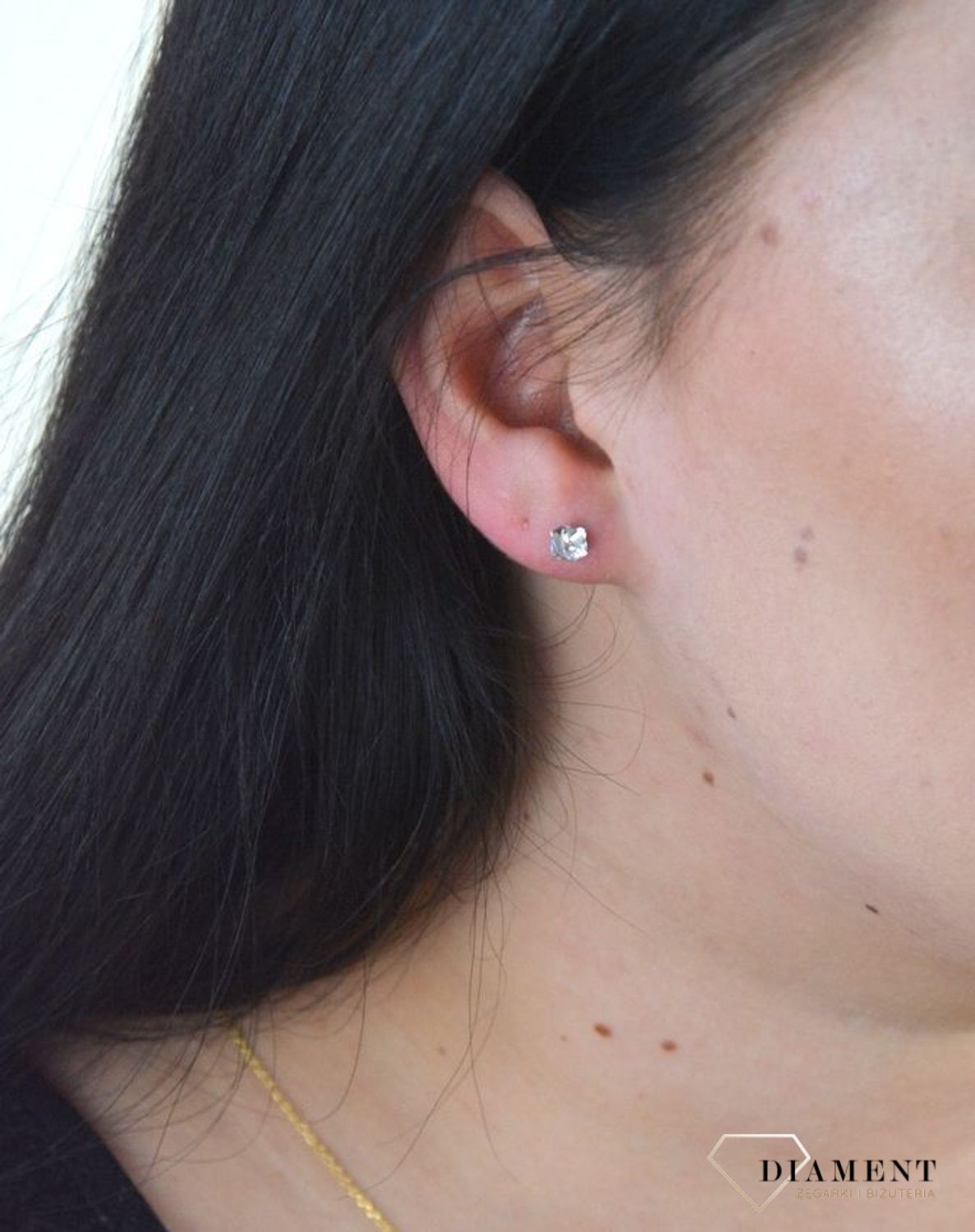 Kolczyki srebrne Spark z Kryształkami Swarovski Crystal KG48414C.jpeg