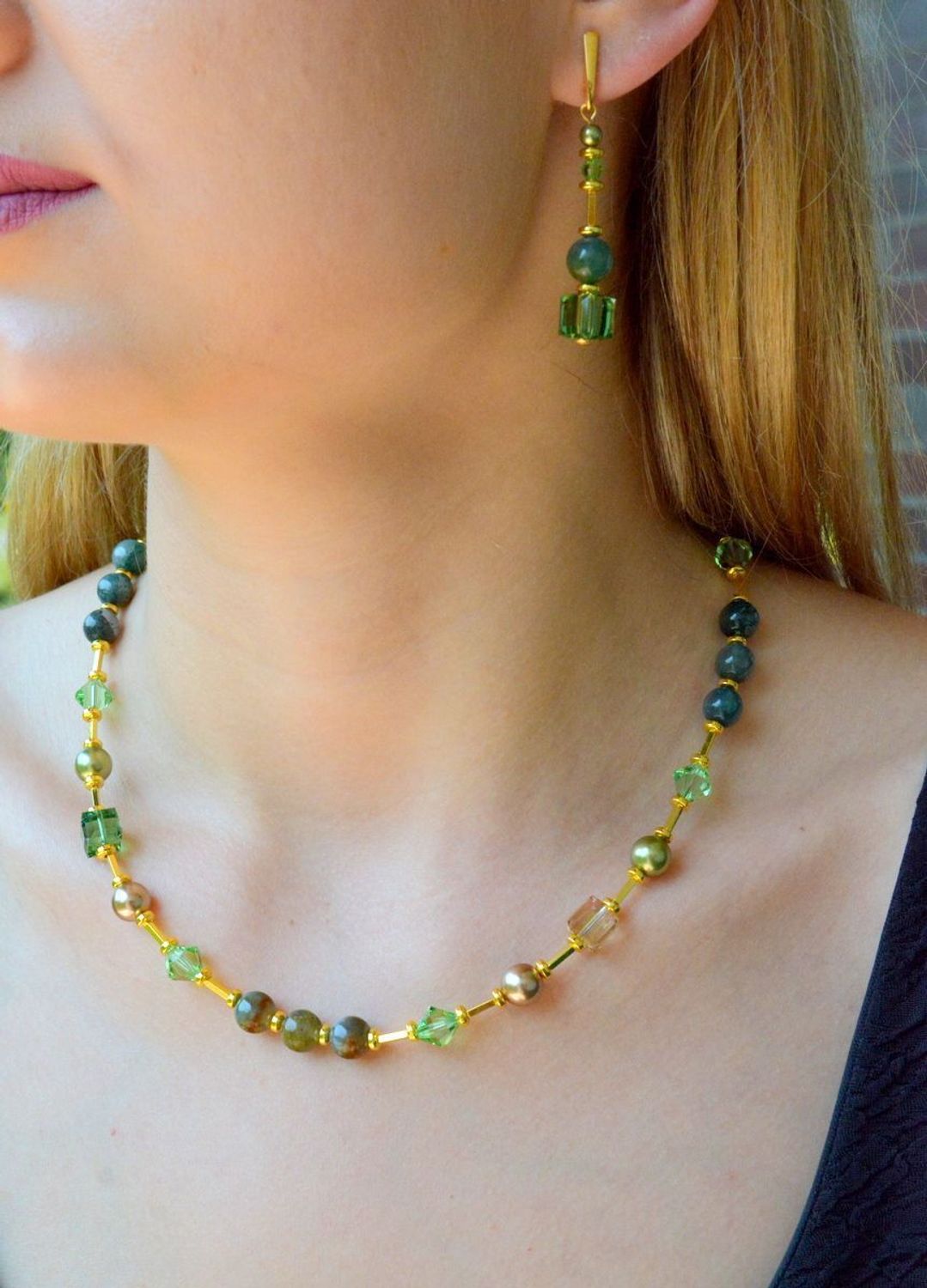 Kolczyki srebrne wiszące Swarovski z kryształkami, perłą i kamieniami naturalnymi KG56018IAER. Kolczyki wiszące Spark. Kolczyki z kryształkiem Swarowskiego. Kolczyki z kamieniami naturalnymi. Kolczyki z agatem, hemat.jpg