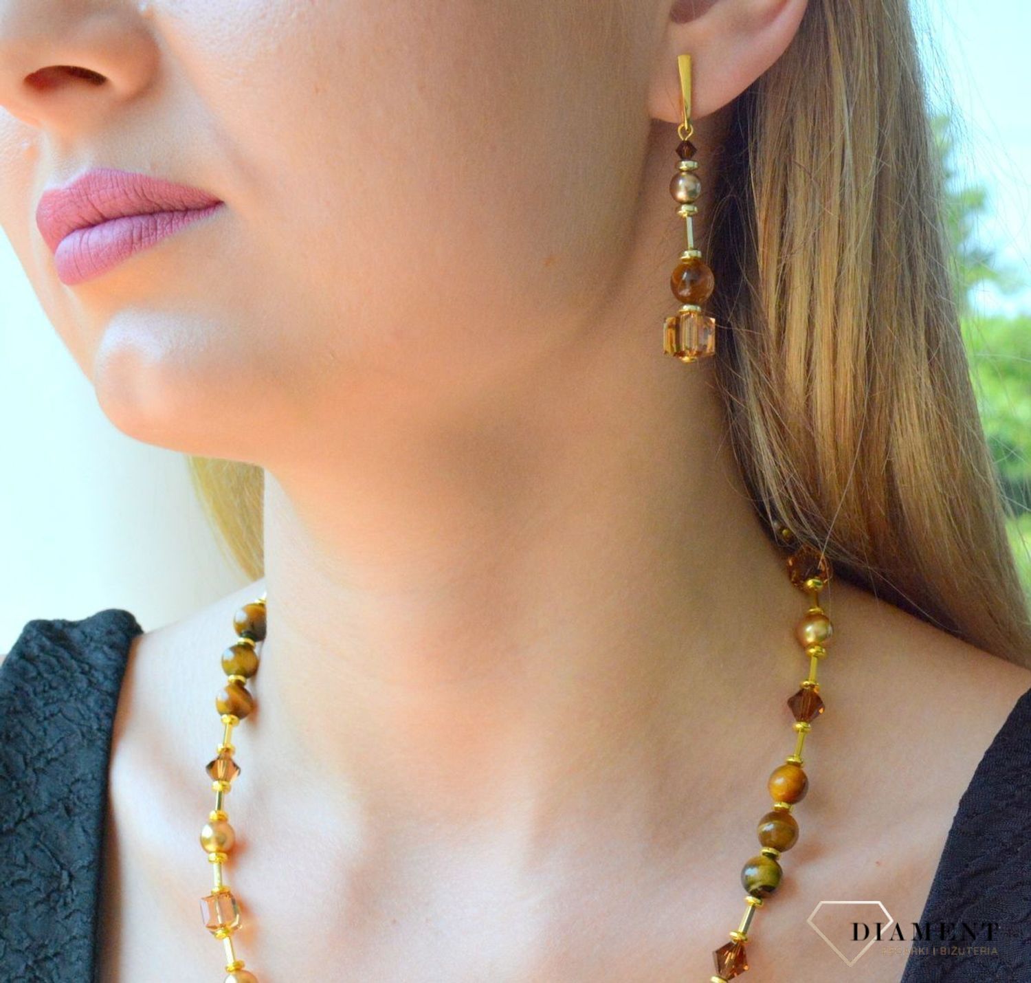 Kolczyki srebrne wiszące Swarovski z kryształkami, perłą i kamieniami naturalnymi KG56018TOLCT. Kolczyki wiszące Spark. Kolczyki z kryształkiem Swarowskiego. Kolczyki z kamieniami naturalnymi. Kolczyki z tygrysim oki.jpg