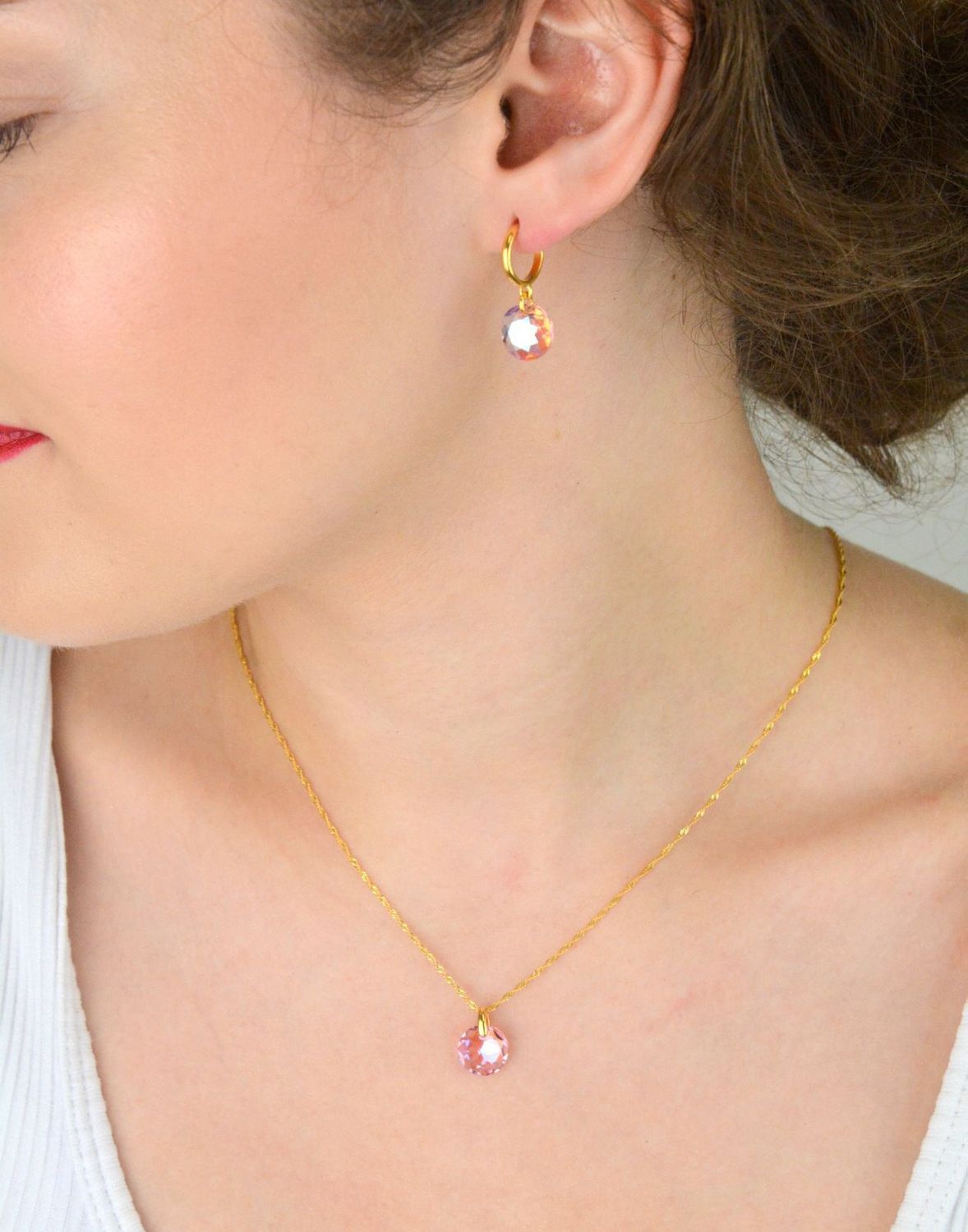 Nasz sklep internetowy ze złotą i srebrną biżuterią Diament jest autoryzowanym dystrybutorem marki. Cała kolekcja złotej i srebrnej biżuterii Diament zakupiona w naszym sklepie posiadają 2 letni.jpg