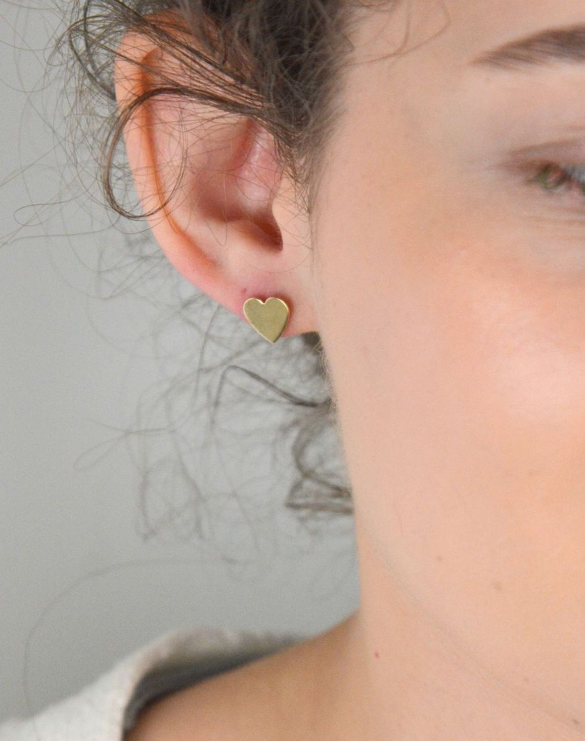Złote kolczyki serca blaszki 585.jpg