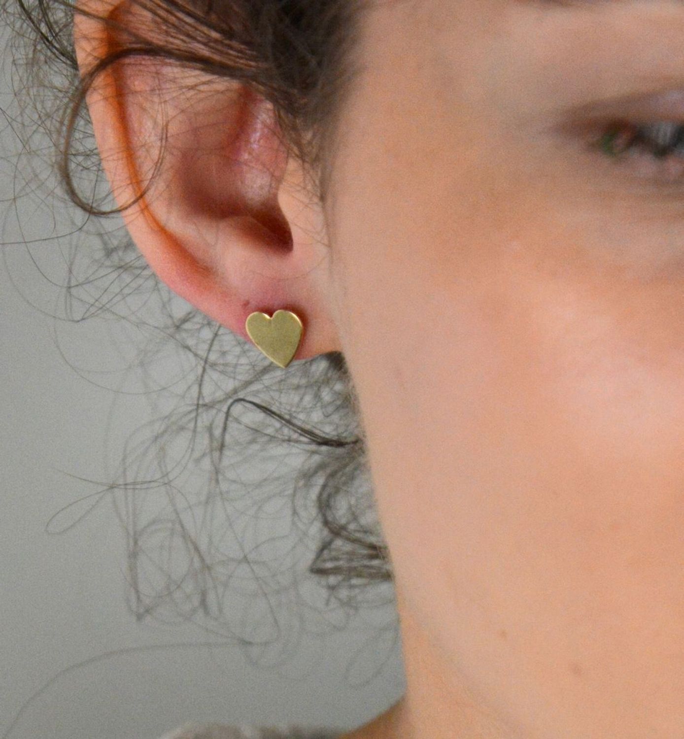 Złote kolczyki serca blaszki 585.jpg