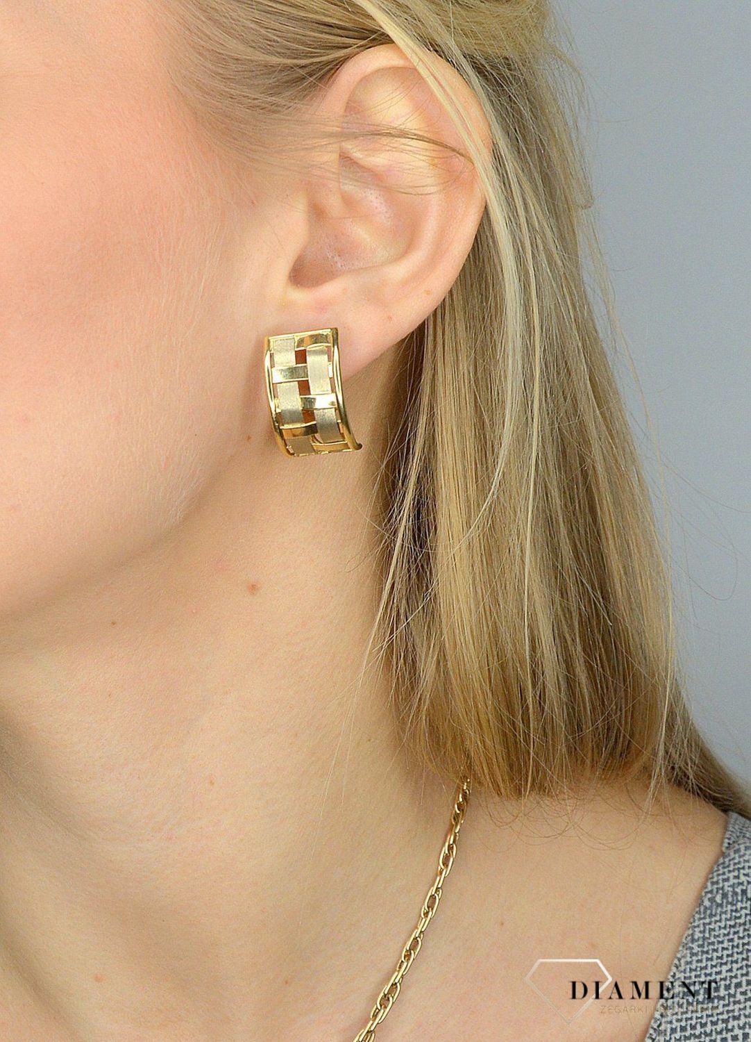 Kolczyki złote próby 585 w kratkę KL881.jpg