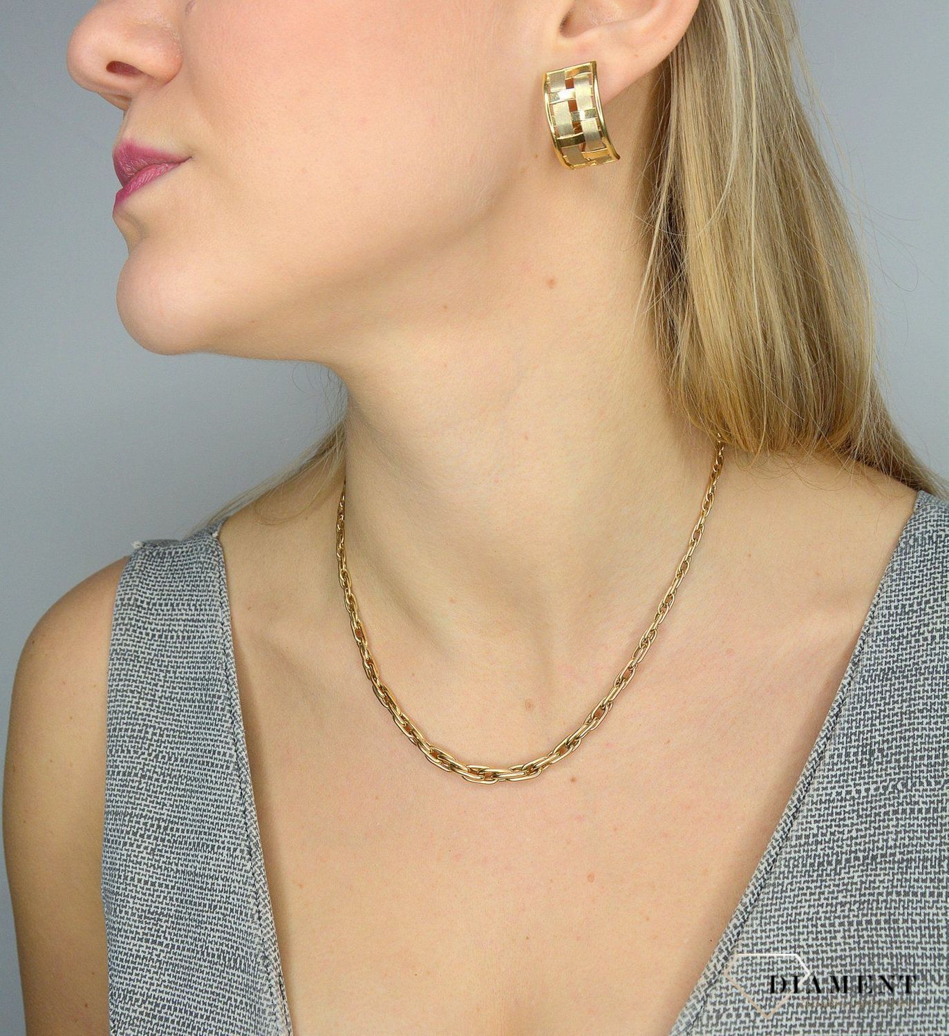 Kolczyki złote próby 585 w kratkę KL881.jpg