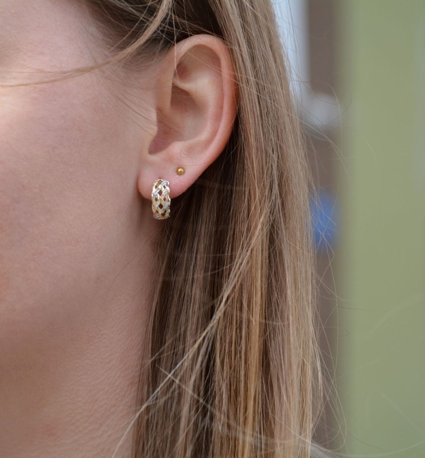 Złote kolczyki koła 333 siateczka z cyrkoniami 1,5 cm KLC-000000-201-333.jpg