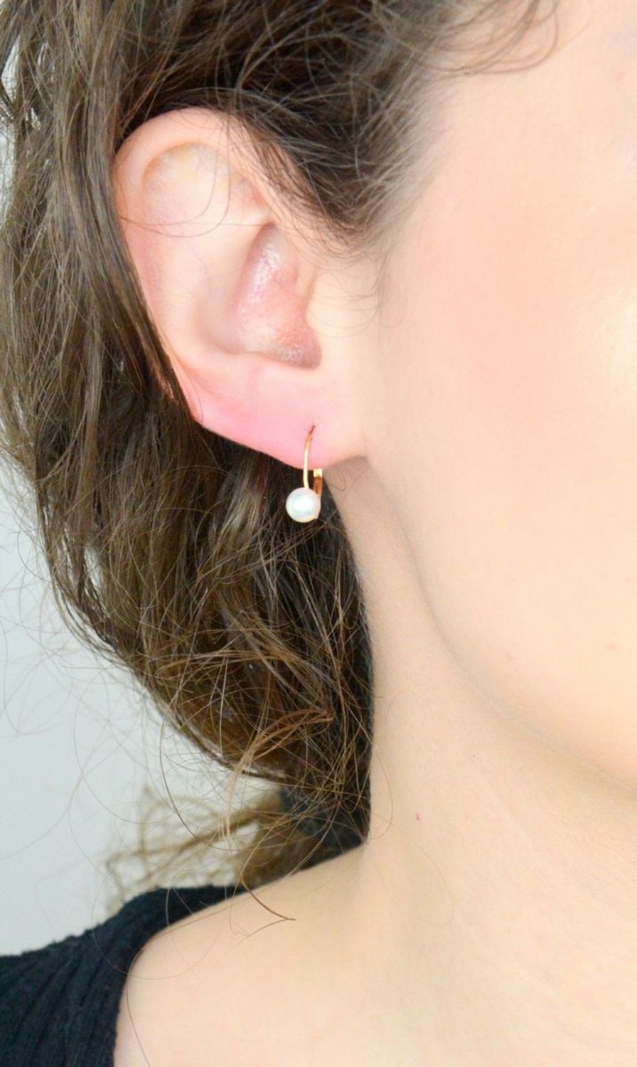 Kolczyki damskie złote z perełkami 585.jpg