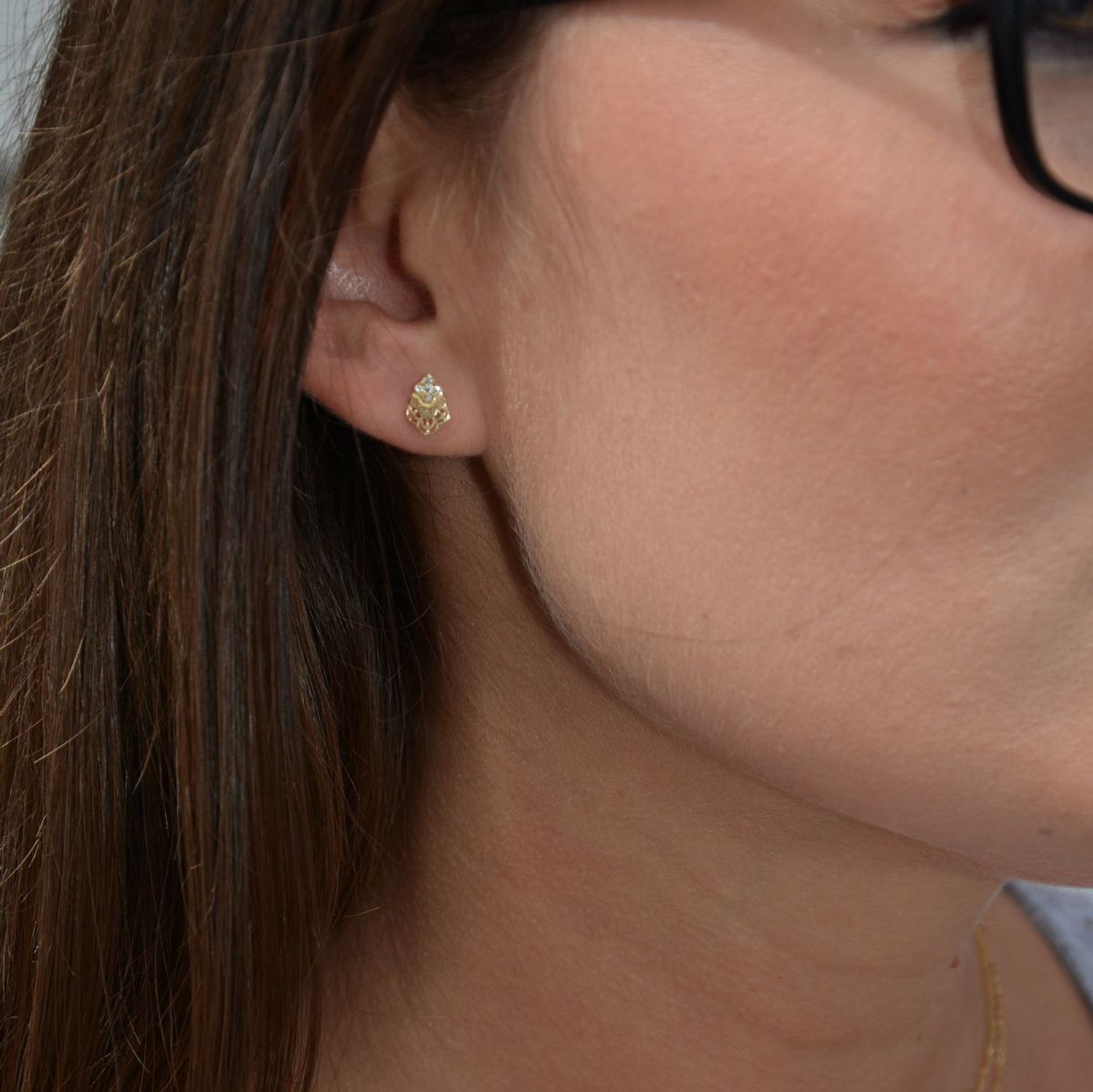 Złote kolczyki 585 ciekawy wzór KLC-000000-339-585.jpg