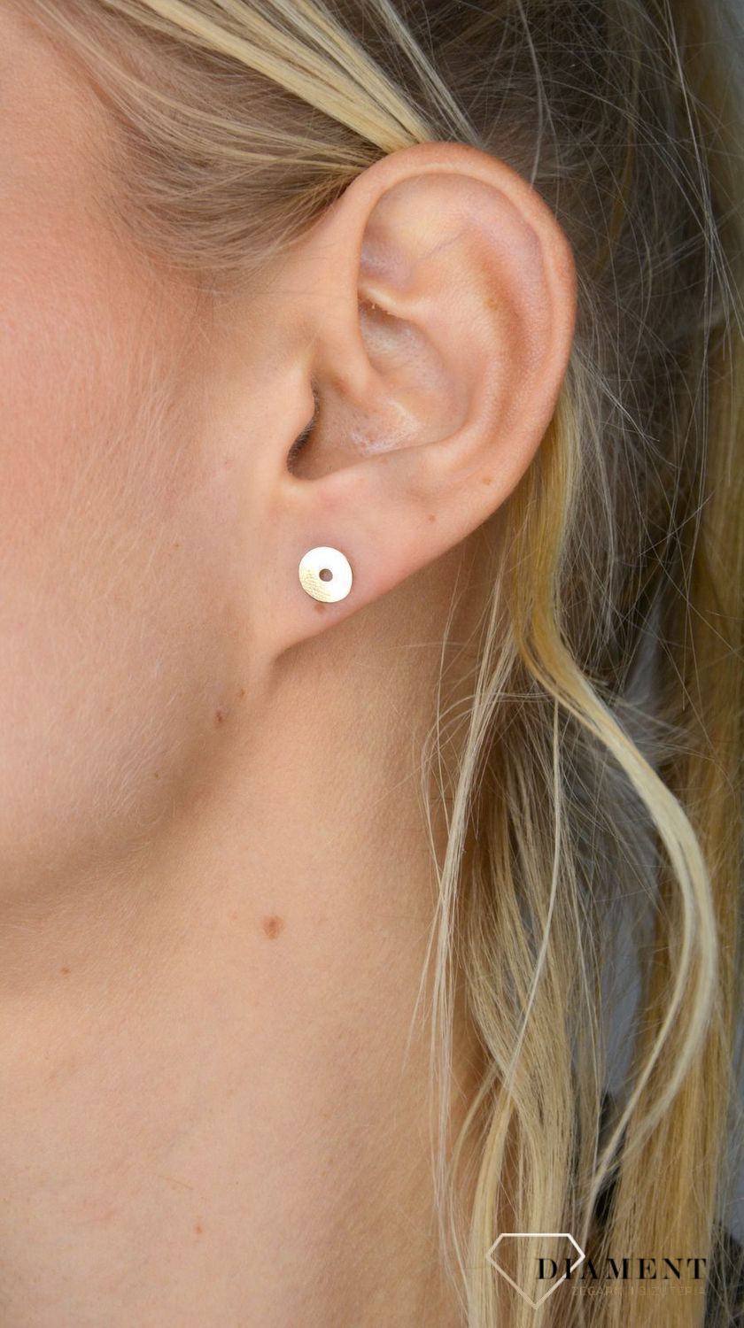 Złote kolczyki 585 kółka KLC-000000-345-585.jpg