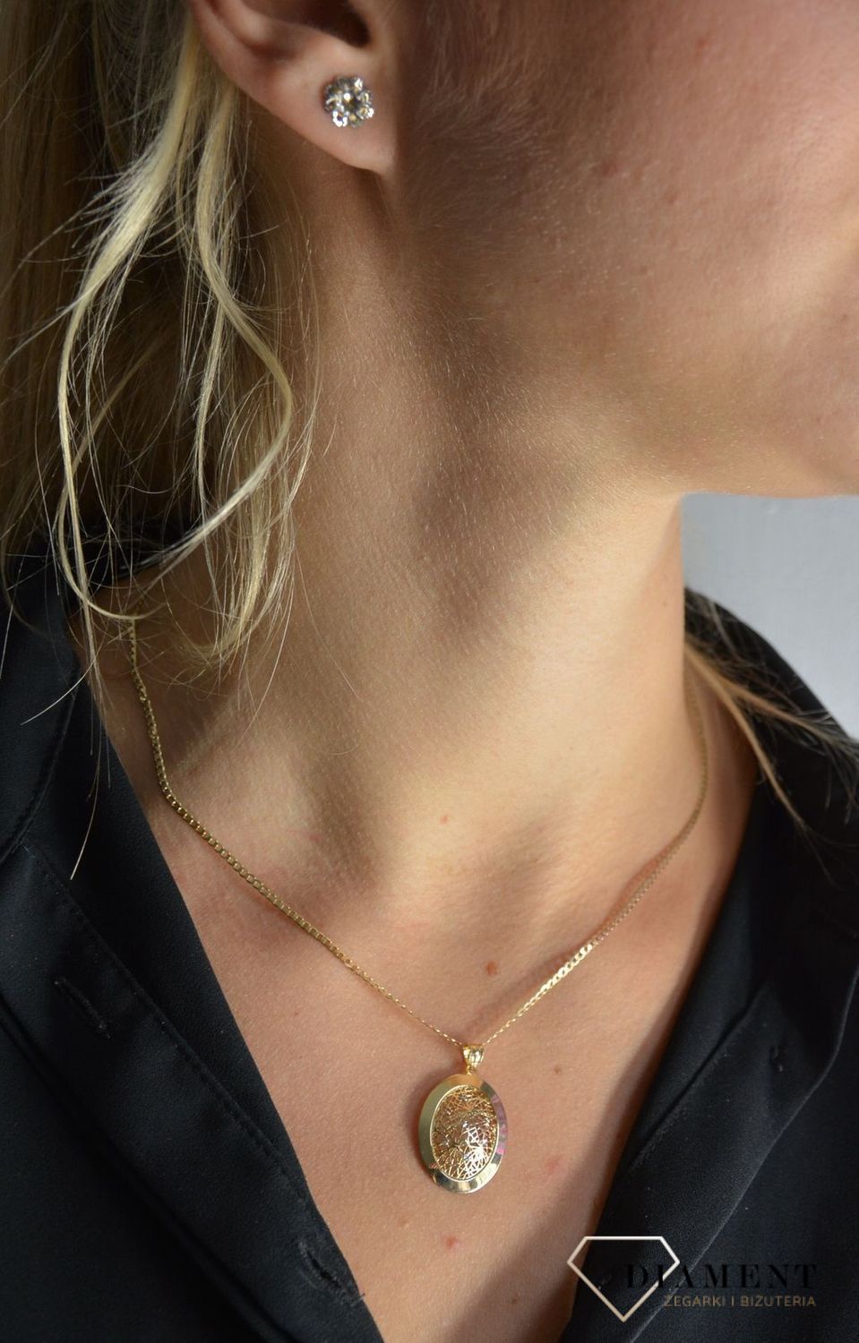 Złote kolczyki 585 kwiatki zdobione białym złotem.jpg