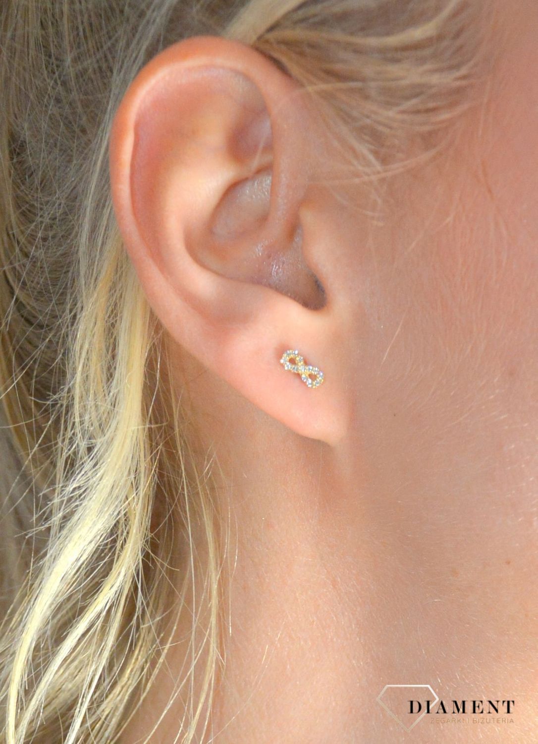 Złote kolczyki celebrytki z cyrkoniami i znakiem nieskończoności KLC-000000-364-585.jpg