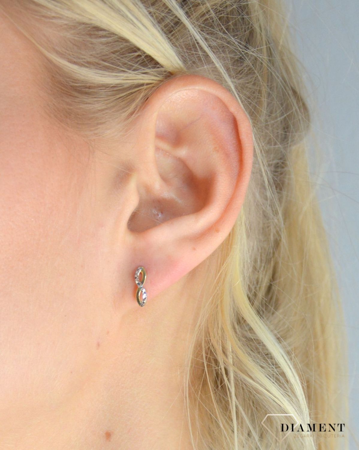 Złote kolczyki 585 znak nieskończoności białe złoto.jpg